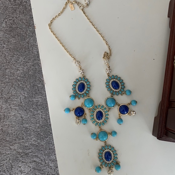 Stunning necklace